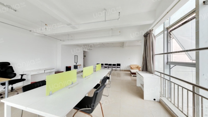 江西国际汽车广场二手房实景图