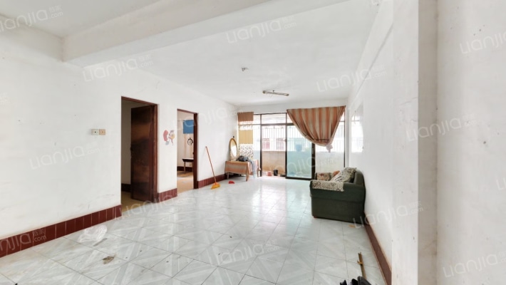 河畔城二手房实景图