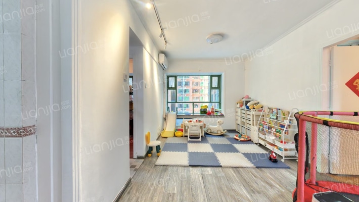 和平广场二手房实景图