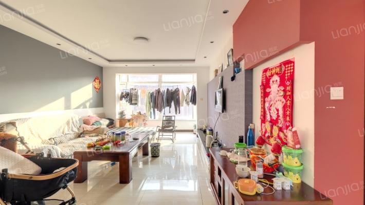 自由花园二手房实景图