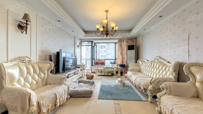 翡翠城二期二手房实景图