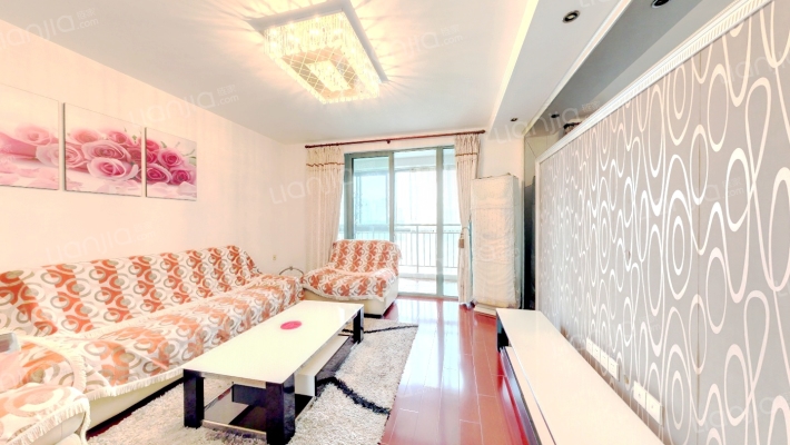 新月翡翠园二手房实景图