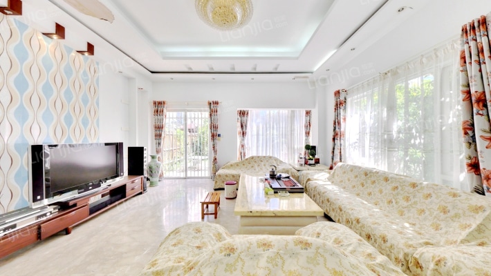 国建东海岸东区二手房实景图