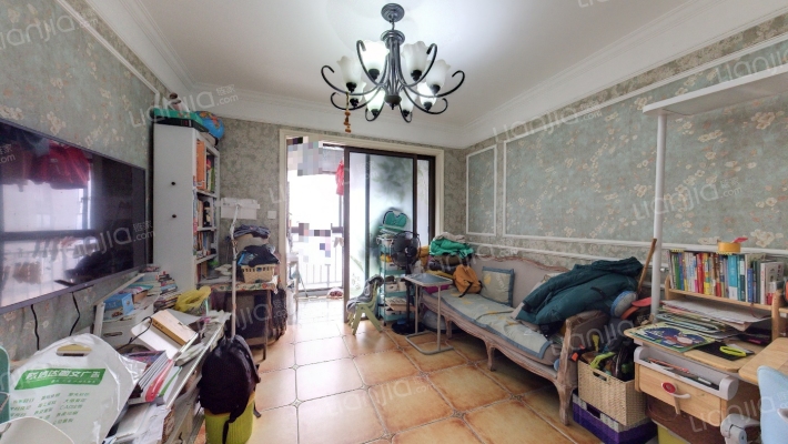 海亮V+社区二手房实景图