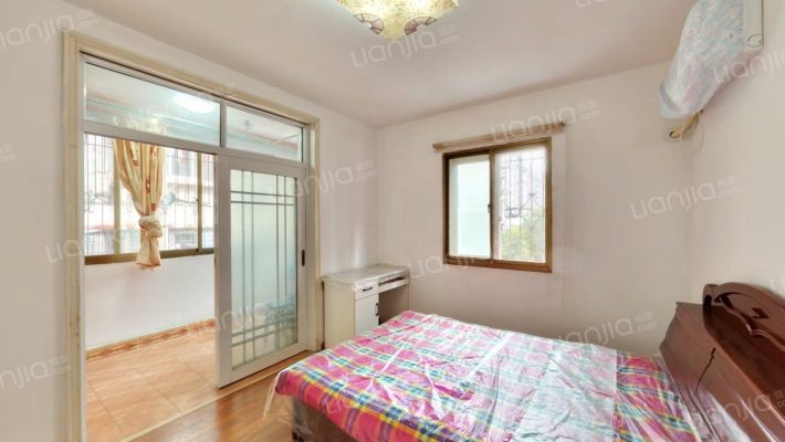 紫晋公寓二手房实景图