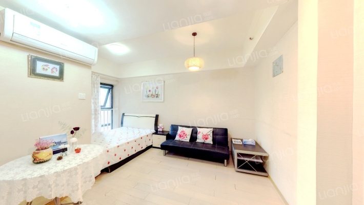 艺术公寓二手房实景图