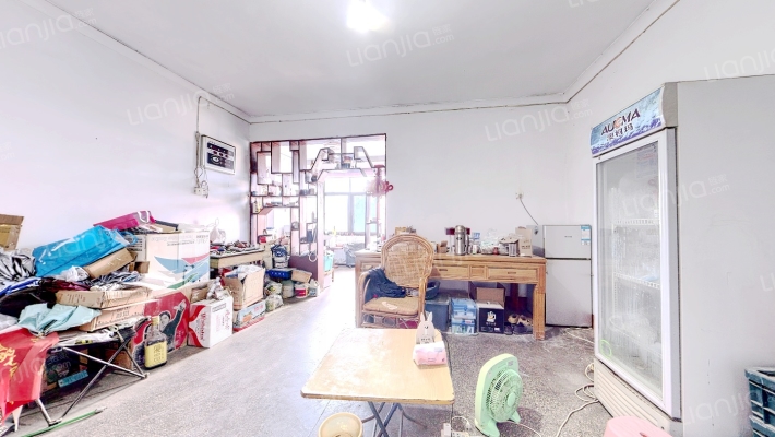 财政局春园路家属院二手房实景图