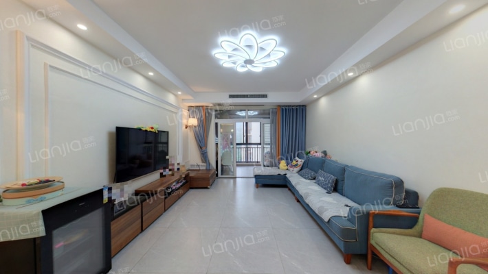 蓝光十里蓝山二手房实景图