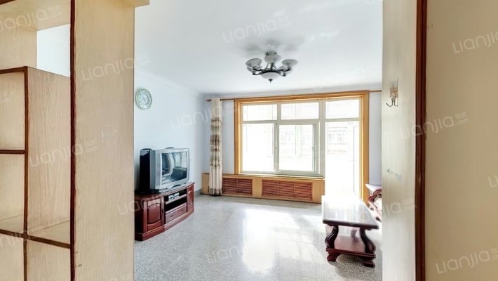 建设东街15号二手房实景图