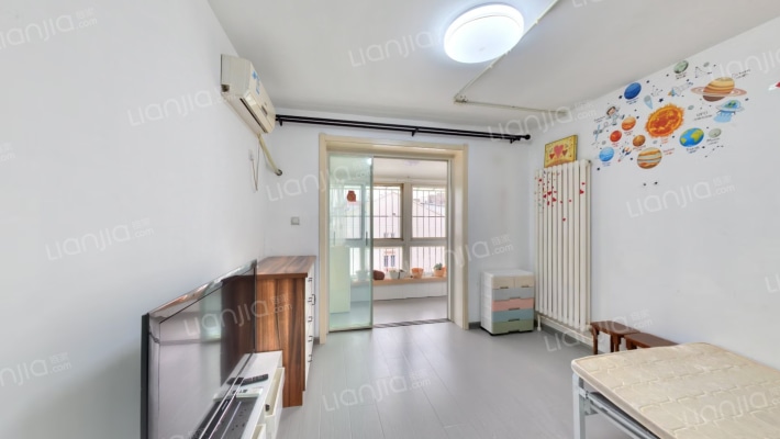 嘉泰花园二手房实景图