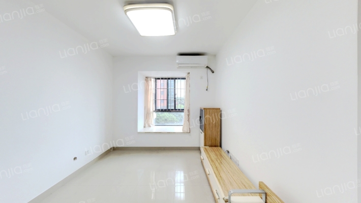 滨水小区二期二手房实景图