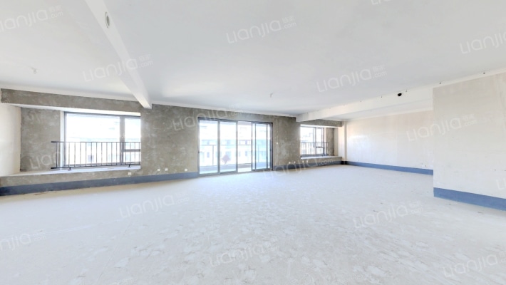 金地鸣庐府二手房实景图