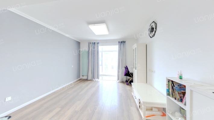 晟卉花园二手房实景图