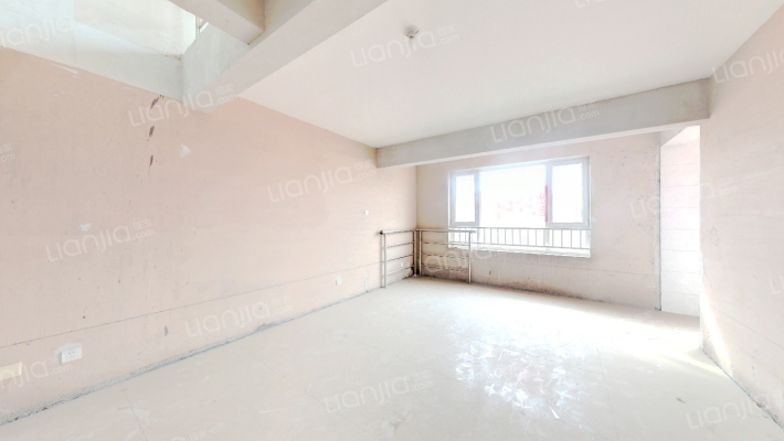 水岸新城二手房实景图