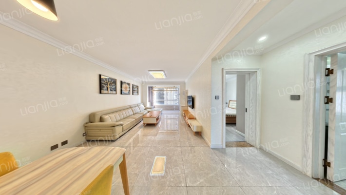 中铁香湖二手房实景图