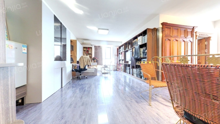 第九街区二期二手房实景图