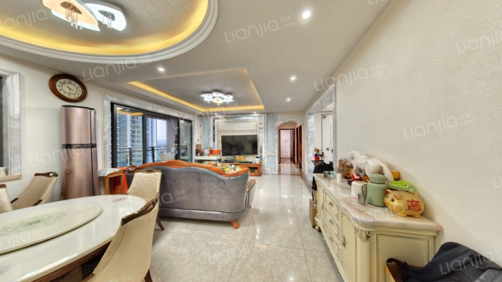 悦江上品苑二手房实景图