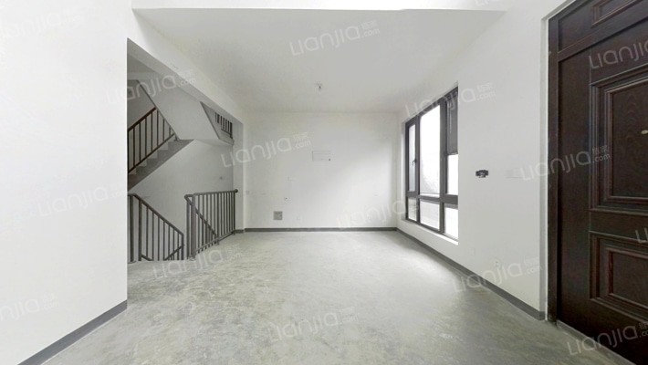 燕回江南院二手房实景图