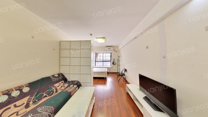 曙光领峰二手房实景图