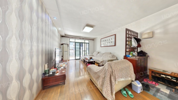 东方莱茵二手房实景图