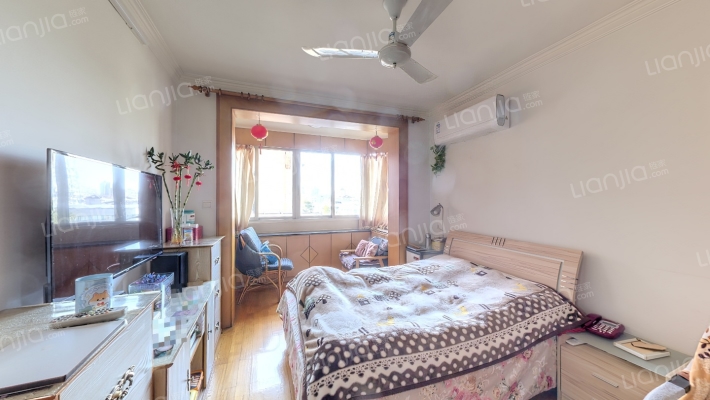 靖宇大楼二手房实景图