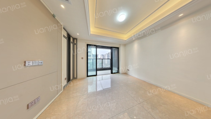 新尚尚院二手房实景图