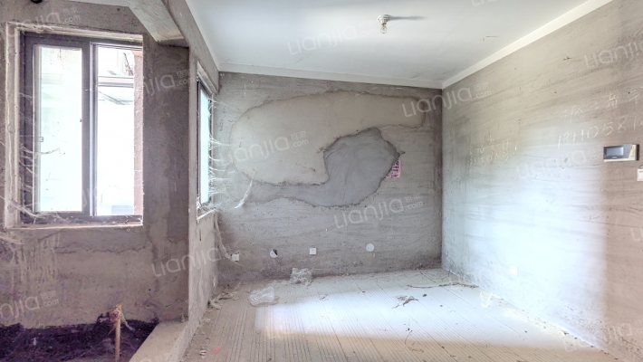 同运凯旋名门二手房实景图