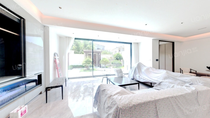 歌尔绿城玫瑰园二手房实景图