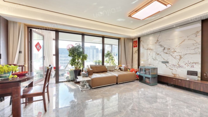 金地华章一期二手房实景图