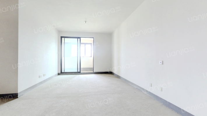 茗悦华庭二手房实景图