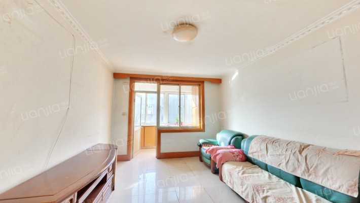 南宿舍小区二手房实景图