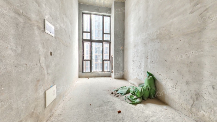 龙光玖珑华府二手房实景图