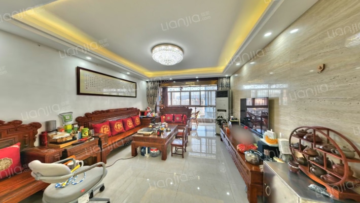 宝桐居二手房实景图