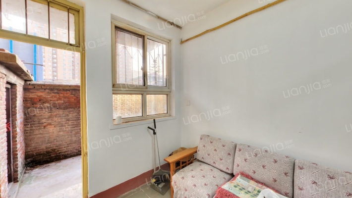 内燃机家属院二手房实景图