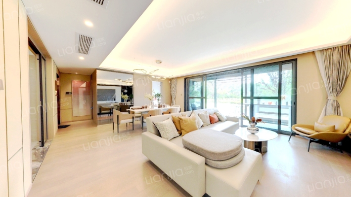 九龙仓逅湾花园二手房实景图