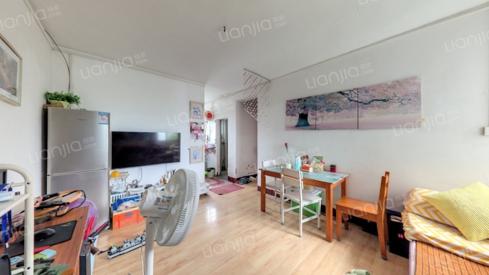 明秀小区二手房实景图