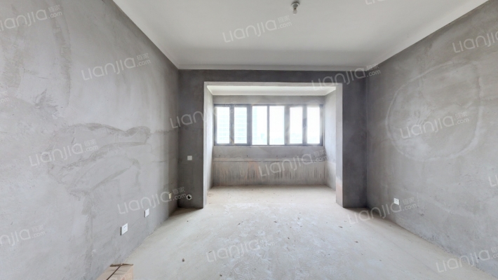 中央广场二手房实景图