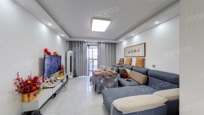 九龙领仕汇二手房实景图