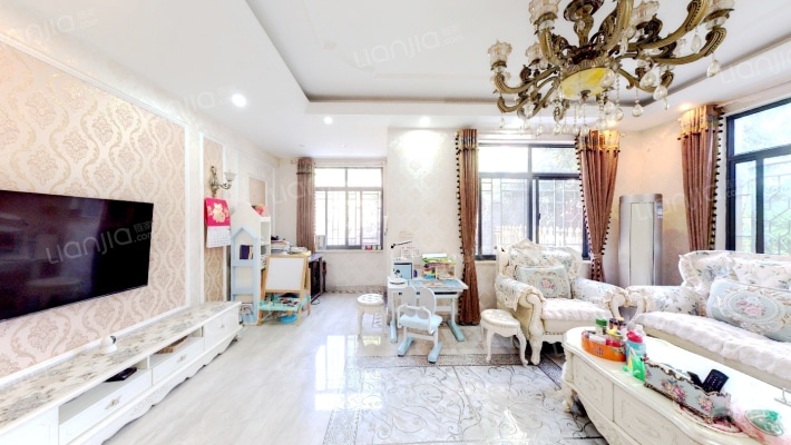 青竹湖畔二手房实景图