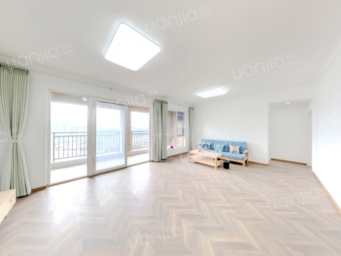 整租·棠湖泊林城 4室2厅 南