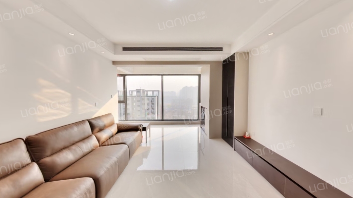 永威梅隆琚二手房实景图