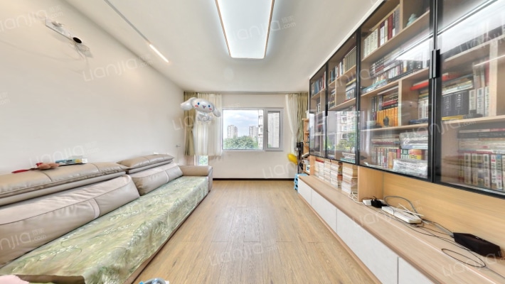 万科朗润园二手房实景图