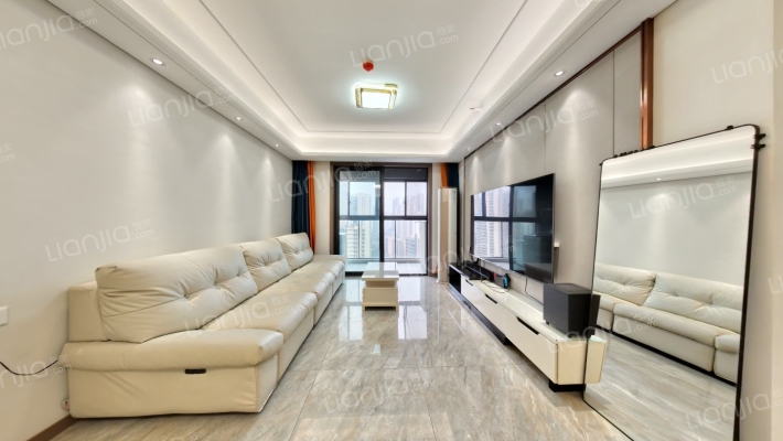 保利大都会尚湖二手房实景图