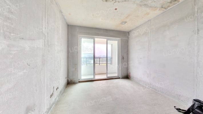 云上花居二手房实景图