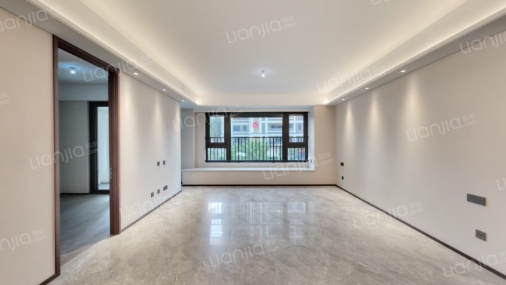 万科朗拾森屿二手房实景图