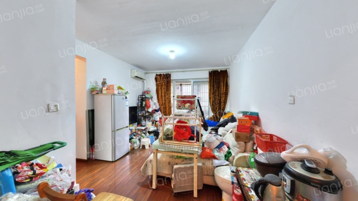 王贾•红豆华庭二手房实景图