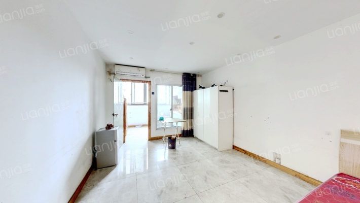 富春江南二手房实景图