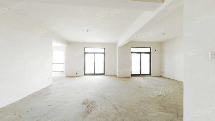 滨江龙湖湾二手房实景图