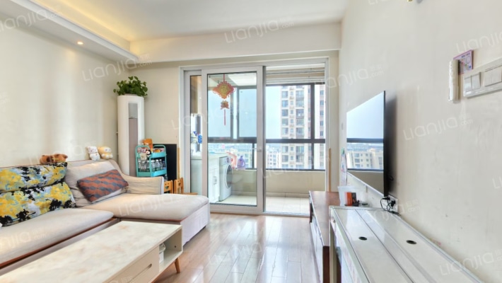 万科四季风景花园二手房实景图