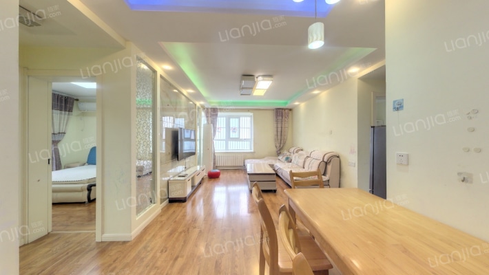 绿地高铁东城二手房实景图